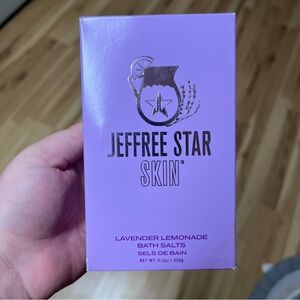 Jeffree Star Skin Lavender Lemonade Bath Salts